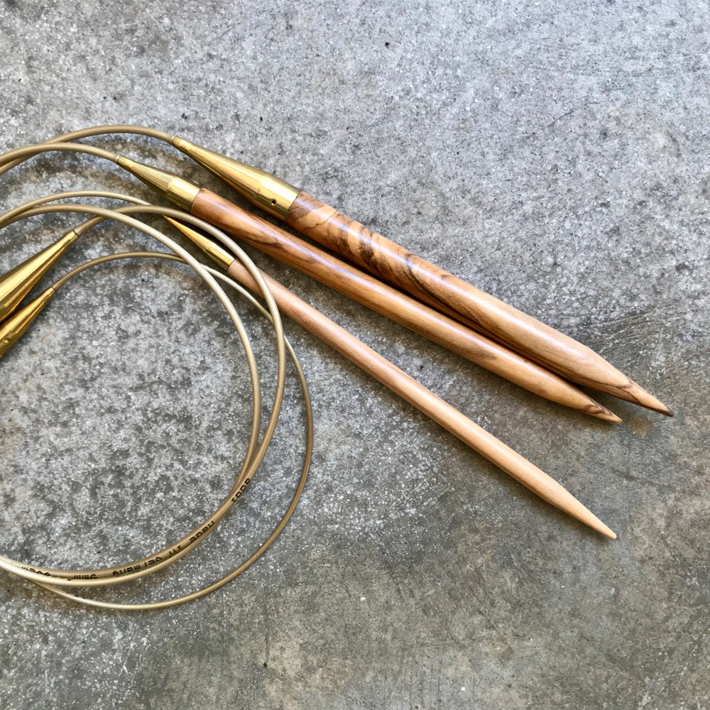 Addi Fine Olive Wood circular needles - Image 2