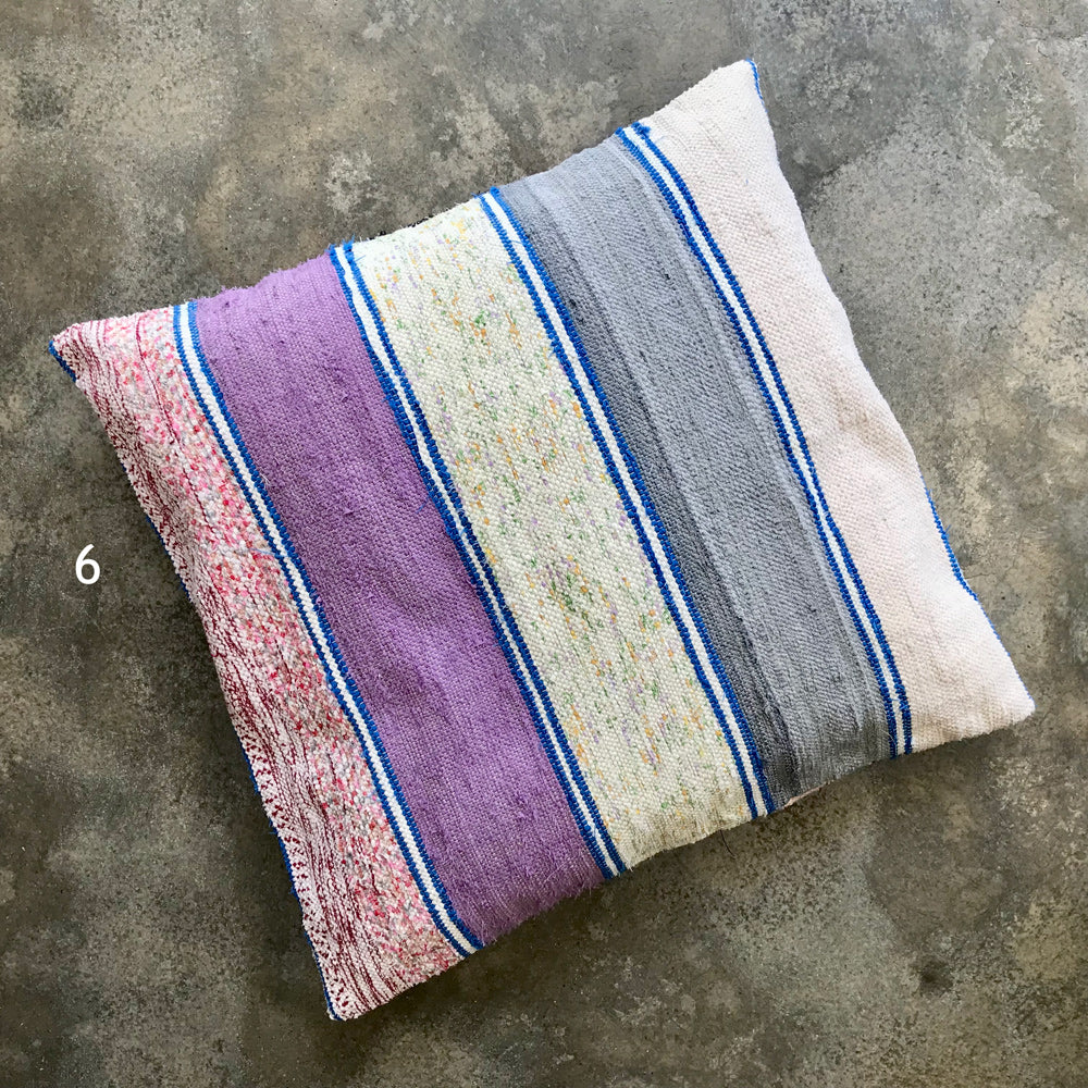 Handwoven rag pillow cover - Image 8