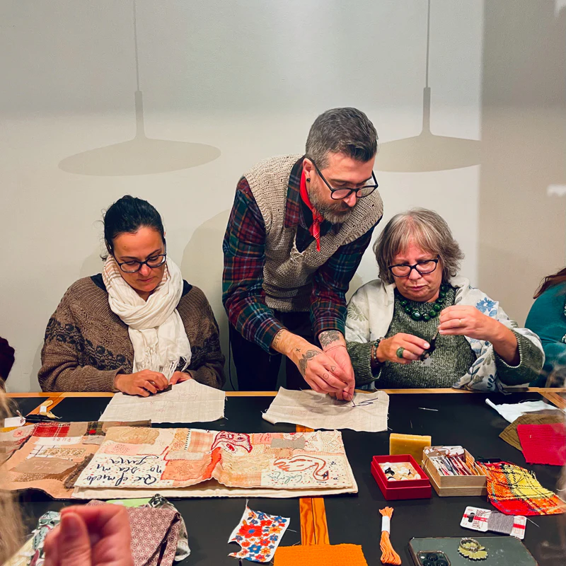 Freehand Embroidery with Aitor Saraiba - 6 MAR - Image 3