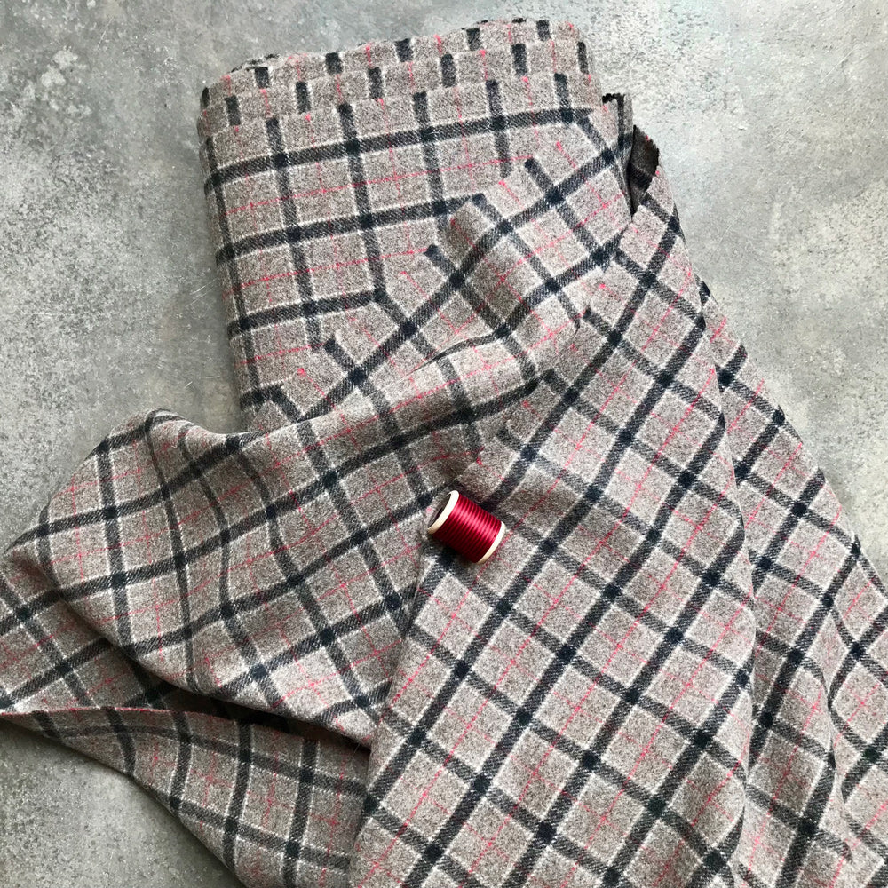 Burel thick fulled wool fabric - Image 6