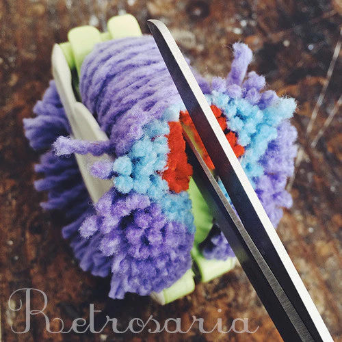 Clover Pom-pom maker - Image 3