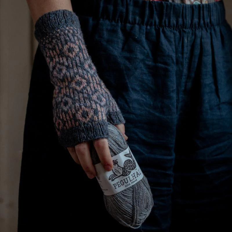 Obelisk mitts kit - Image 2