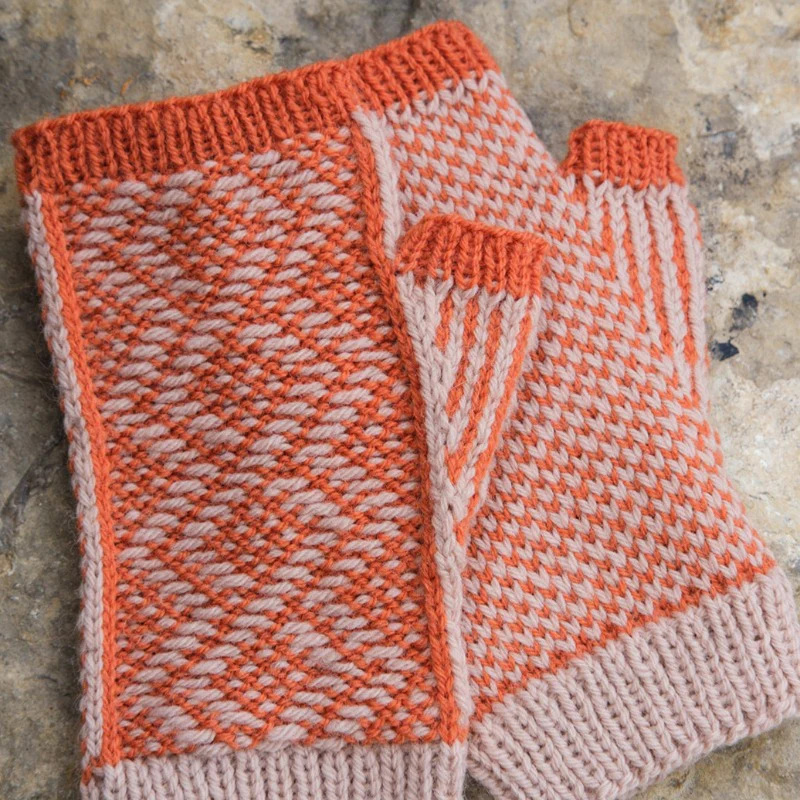 Sophia mittens kit - Image 2