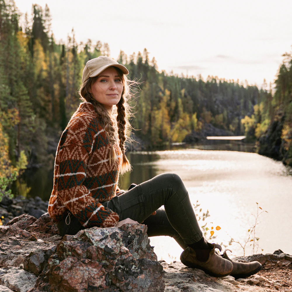 Unfolding Landscapes – 17 Knits for the Road - Image 2