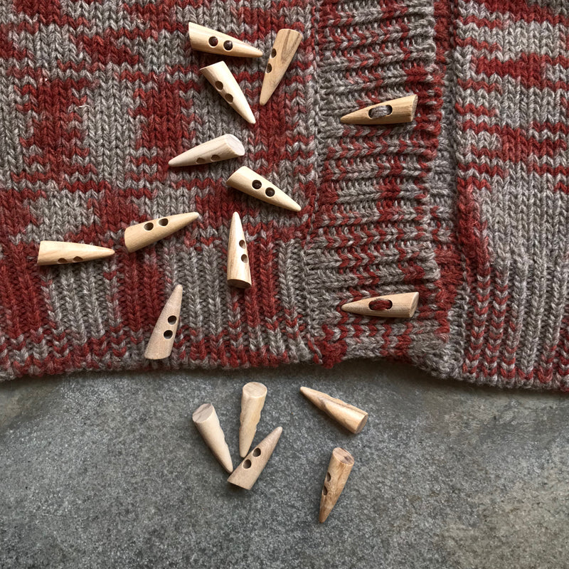 Wood toggle button - Image 2